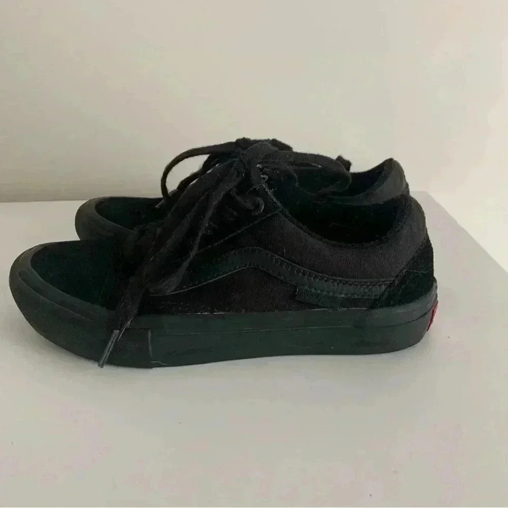 VANS Kids Black  Shoes sneakers -Sz 3.5